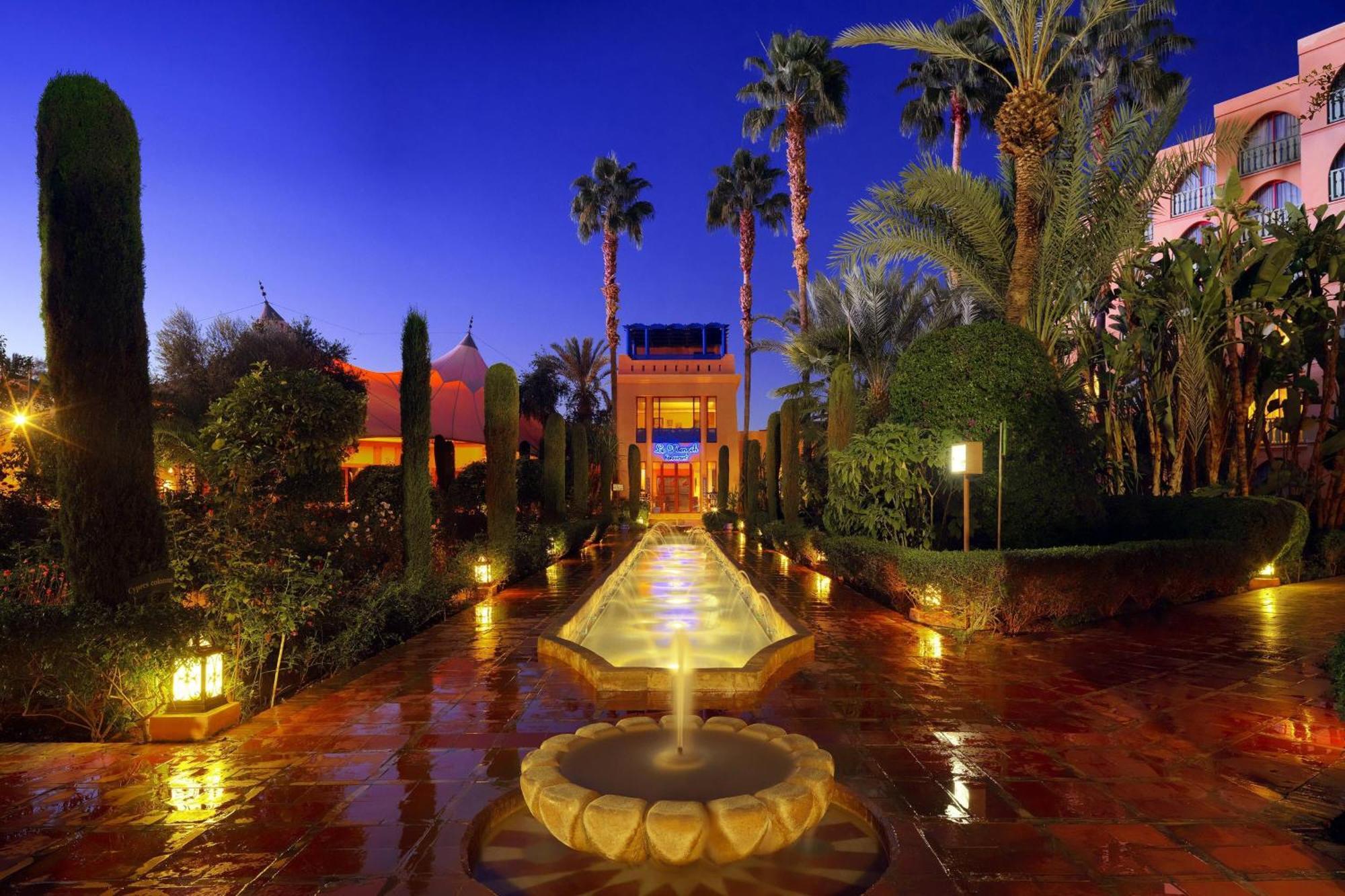 Le Meridien N'Fis Marrakesh Exterior photo Fountain at the Royal Mirage Hotel