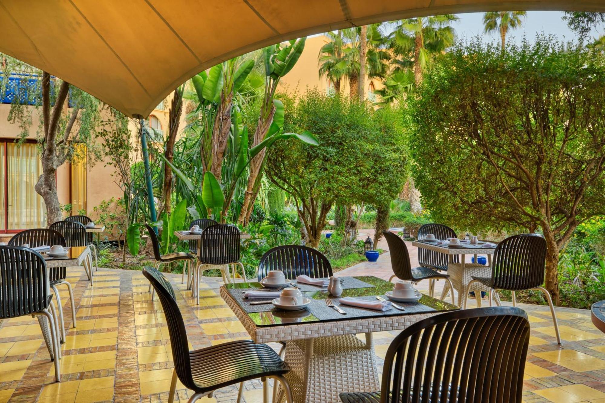 Le Meridien N'Fis Marrakesh Exterior photo The hotel's restaurant